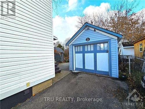 64 Abbott Street, Brockville (810 - Brockville), ON - Outdoor