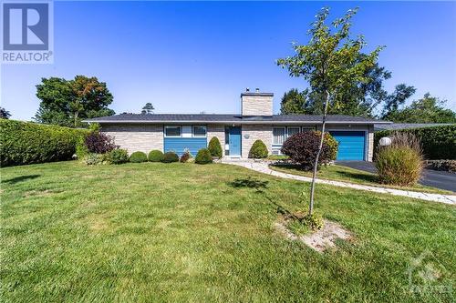 63 Cleadon Drive, Ottawa, ON 