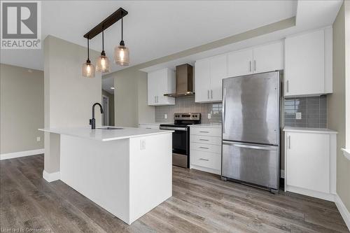 1 Redfern Avenue Unit# 329, Hamilton, ON - Indoor Photo Showing Kitchen With Stainless Steel Kitchen With Upgraded Kitchen