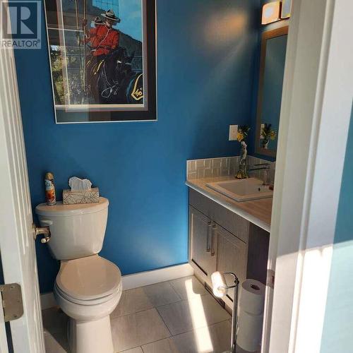 4700 Schubert Road, Armstrong, BC - Indoor Photo Showing Bathroom