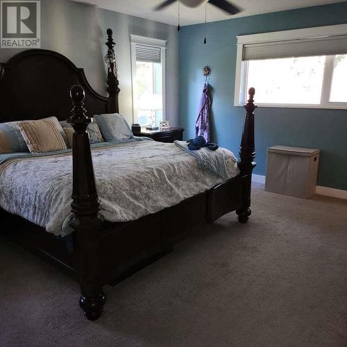 4700 Schubert Road, Armstrong, BC - Indoor Photo Showing Bedroom