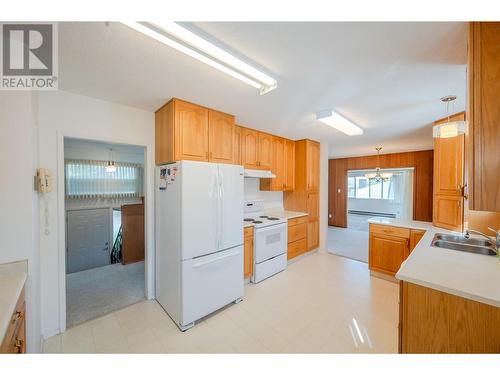 1448 Darmouth Street, Penticton, BC - Indoor Photo Showing Kitchen With Double Sink