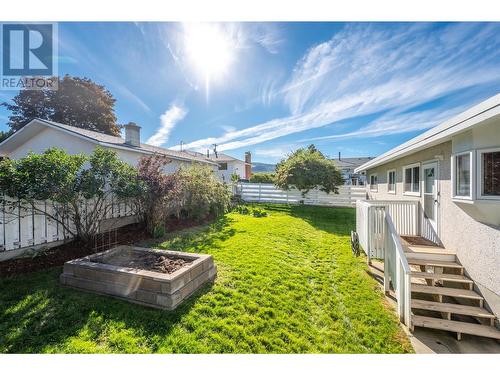 1448 Darmouth Street, Penticton, BC - Outdoor