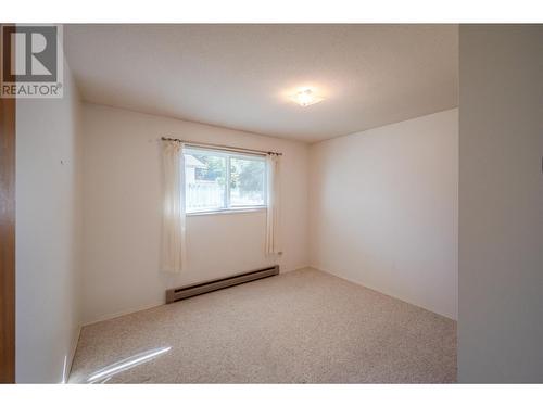 1448 Darmouth Street, Penticton, BC - Indoor Photo Showing Other Room