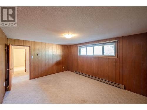 1448 Darmouth Street, Penticton, BC - Indoor Photo Showing Other Room