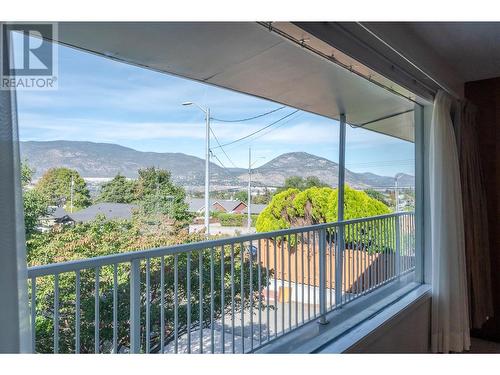 1448 Darmouth Street, Penticton, BC - Outdoor With View With Exterior