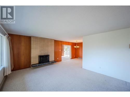 1448 Darmouth Street, Penticton, BC - Indoor With Fireplace