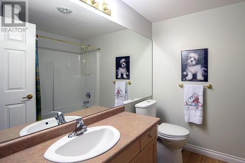 3335 Richter Street Unit# 114, Kelowna, BC - Indoor Photo Showing Bathroom