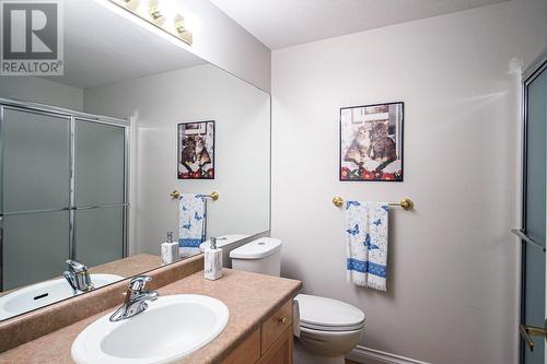 3335 Richter Street Unit# 114, Kelowna, BC - Indoor Photo Showing Bathroom