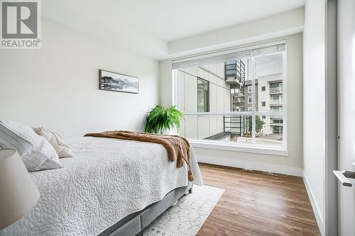 1925 Enterprise Way Unit# 202, Kelowna, BC - Indoor Photo Showing Bedroom