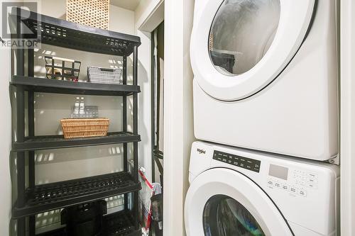 1925 Enterprise Way Unit# 202, Kelowna, BC - Indoor Photo Showing Laundry Room