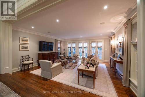 80 Old Forest Hill Road, Toronto, ON - Indoor Photo Showing Living Room