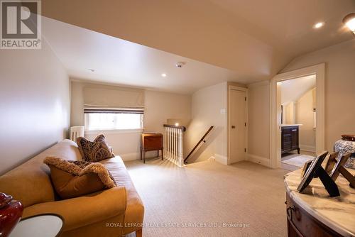 80 Old Forest Hill Road, Toronto, ON - Indoor Photo Showing Living Room