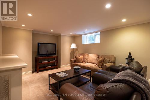 80 Old Forest Hill Road, Toronto, ON - Indoor Photo Showing Living Room