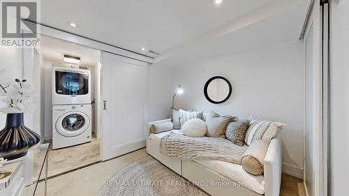 4 Casci Avenue, Toronto, ON - Indoor Photo Showing Laundry Room