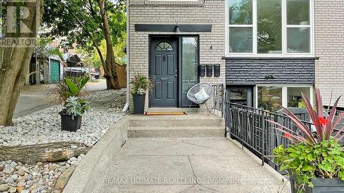 4 Casci Avenue, Toronto, ON - Outdoor