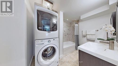 4 Casci Avenue, Toronto, ON - Indoor Photo Showing Laundry Room