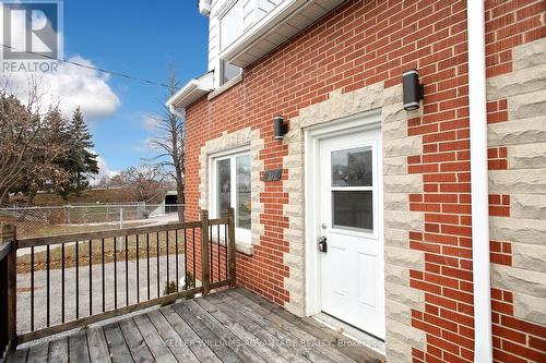 Upper - 254 Hibbert Avenue, Oshawa, ON - Outdoor With Exterior