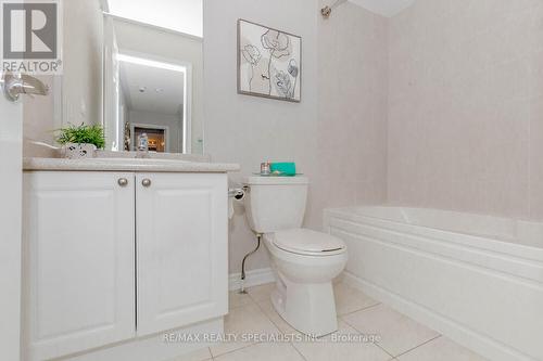 28 - 200 Veterans Drive, Brampton, ON - Indoor Photo Showing Bathroom