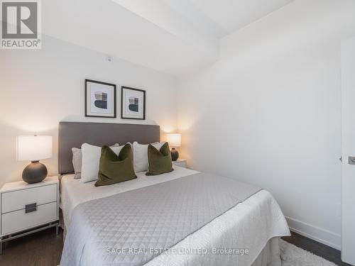 102 - 1183 Dufferin Street, Toronto, ON - Indoor Photo Showing Bedroom