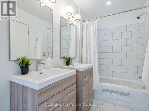 102 - 1183 Dufferin Street, Toronto, ON - Indoor Photo Showing Bathroom