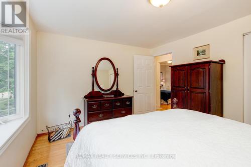 121 Bartley Bull Parkway, Brampton, ON - Indoor Photo Showing Bedroom