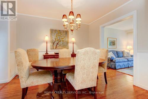 121 Bartley Bull Parkway, Brampton, ON - Indoor Photo Showing Dining Room