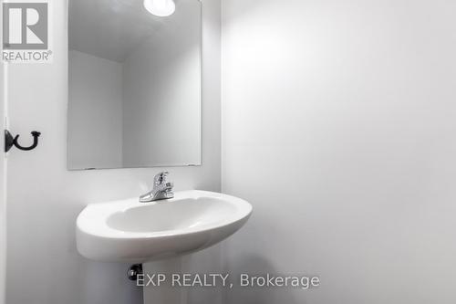 2925 Garnethill Way, Oakville, ON - Indoor Photo Showing Bathroom