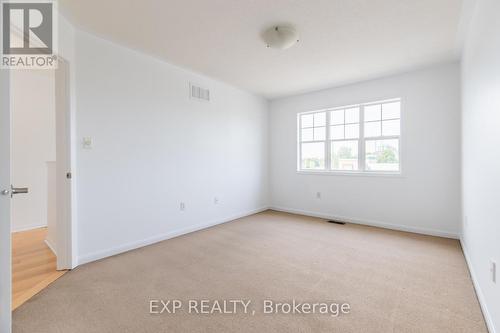 2925 Garnethill Way, Oakville, ON - Indoor Photo Showing Other Room