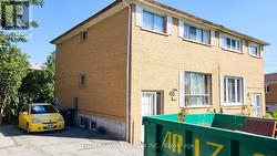 3594 LADDIE CRESCENT  Mississauga, ON L4T 1N1