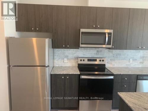 1602 - 104 Garment Street, Kitchener, ON - Indoor Photo Showing Kitchen With Upgraded Kitchen