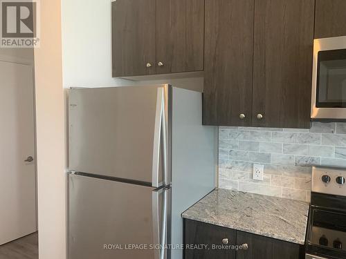 1602 - 104 Garment Street, Kitchener, ON - Indoor Photo Showing Kitchen