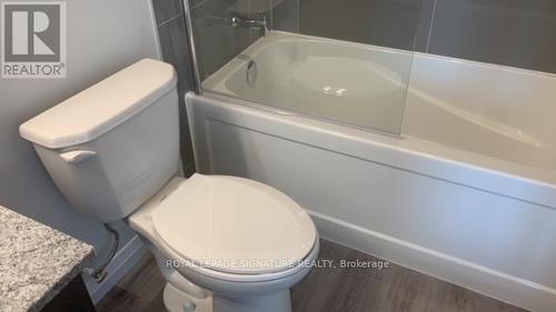 1602 - 104 Garment Street, Kitchener, ON - Indoor Photo Showing Bathroom