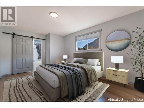 1720 Oliver Ranch Road, Okanagan Falls, BC - Indoor Photo Showing Bedroom