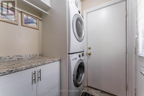 118 Somerset Road, London, ON - Indoor Photo Showing Laundry Room