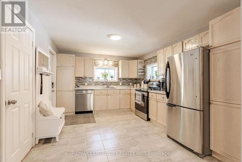 95 Myrtle Street, Aylmer (Ay), ON - Indoor Photo Showing Kitchen