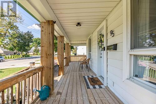 95 Myrtle Street, Aylmer (Ay), ON - Outdoor With Deck Patio Veranda With Exterior