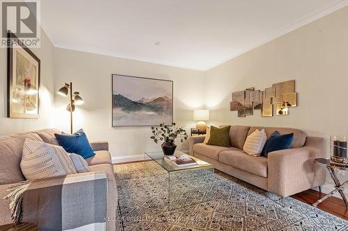 35 Morningside Avenue, Toronto, ON - Indoor Photo Showing Living Room