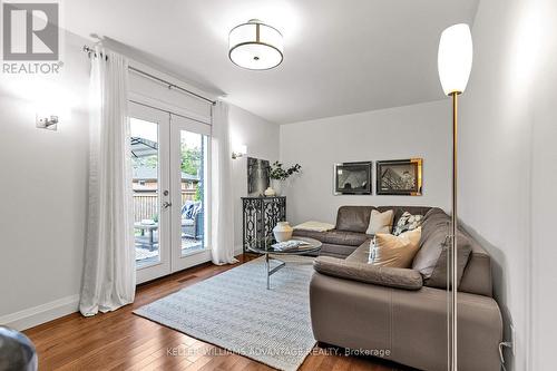 35 Morningside Avenue, Toronto, ON - Indoor Photo Showing Living Room