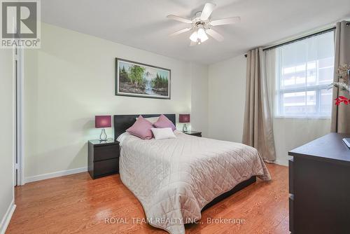 104 - 1 Royal Orchard Boulevard, Markham, ON - Indoor Photo Showing Bedroom