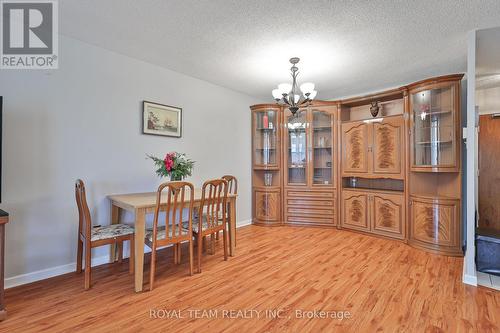 104 - 1 Royal Orchard Boulevard, Markham, ON - Indoor Photo Showing Dining Room