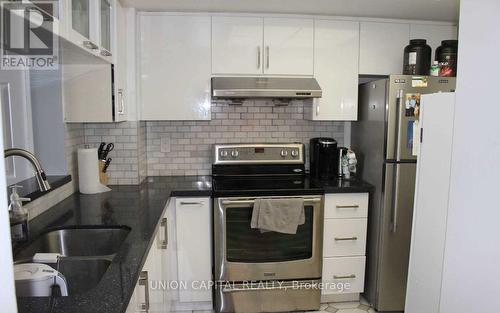 2102 - 101 Subway Crescent, Toronto, ON - Indoor Photo Showing Kitchen With Double Sink With Upgraded Kitchen