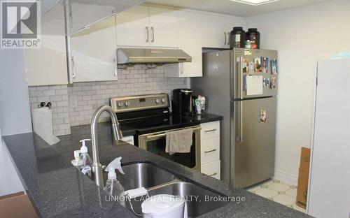 2102 - 101 Subway Crescent, Toronto, ON - Indoor Photo Showing Kitchen With Double Sink With Upgraded Kitchen