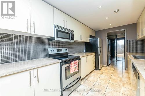 522 - 6 Humberline Drive, Toronto, ON - Indoor Photo Showing Kitchen With Upgraded Kitchen