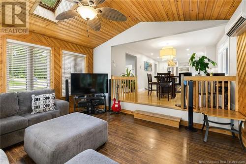 20 Glengrove, Moncton, NB - Indoor Photo Showing Living Room