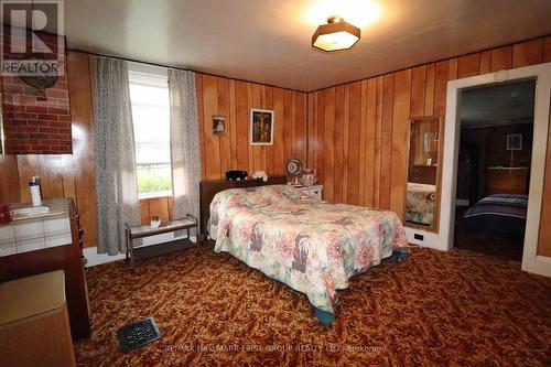 421-423 Minnie Avenue, Tweed, ON - Indoor Photo Showing Bedroom