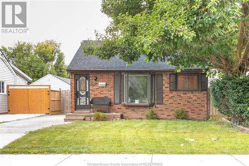 1709 Cadillac, Windsor, ON - Outdoor