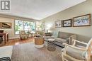 584 Dickinson Avenue, Ottawa, ON  - Indoor Photo Showing Living Room 