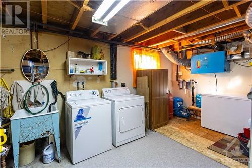 713 Montee Lebrun Road, Casselman, ON - Indoor Photo Showing Laundry Room