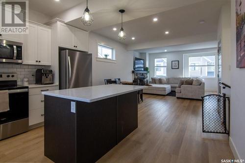 214 3220 11Th Street W, Saskatoon, SK - Indoor Photo Showing Kitchen With Stainless Steel Kitchen